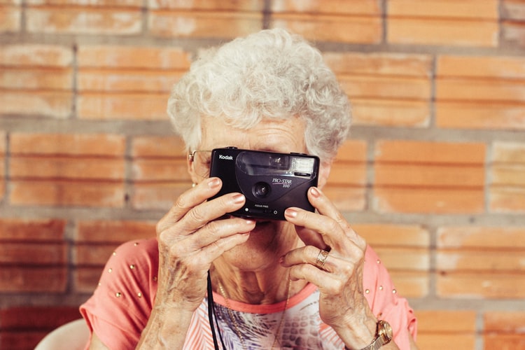 10 señales de que nos hemos convertido en unas abuelas