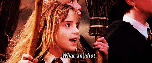 Emma-Watson-Calls-You-An-Idiot-In-Harry-Potter-Insult-Gif