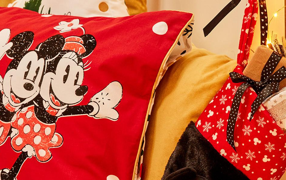 Nos flipa: Deco navideña de Mickey y Minnie en Primark
