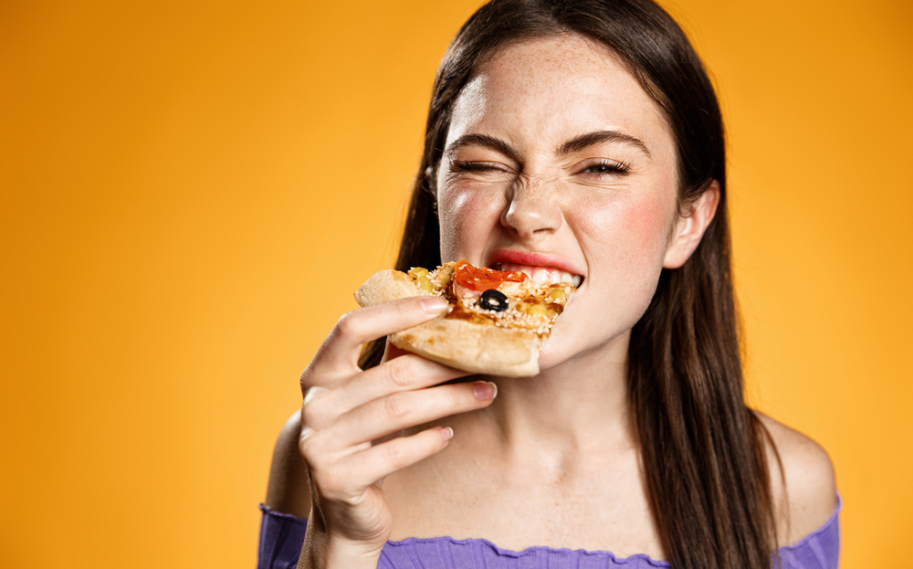 Amigas, pizza y caca: TODO puede salir mal