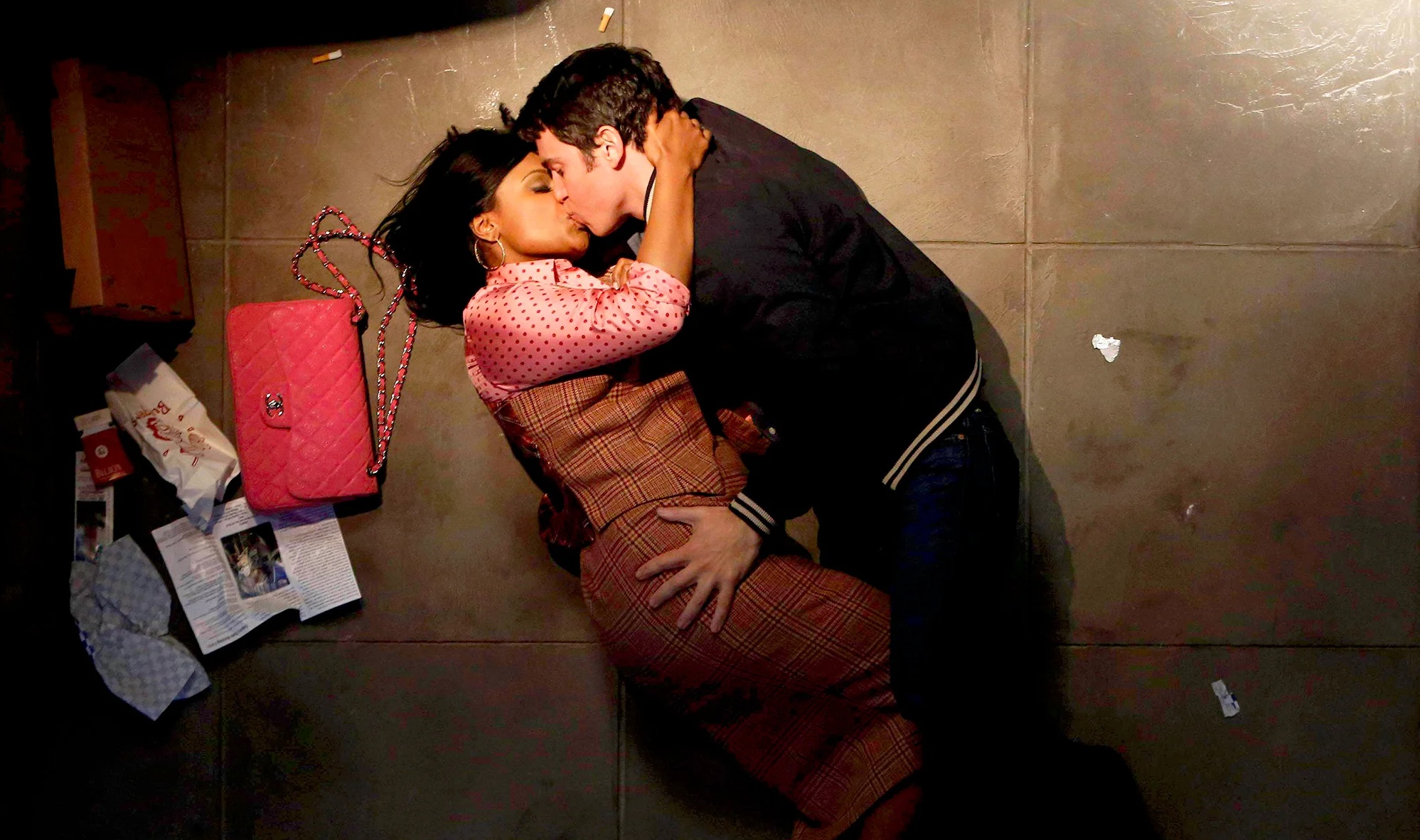 10 parejas de la televisión por las que merece la pena esperar a su primer beso