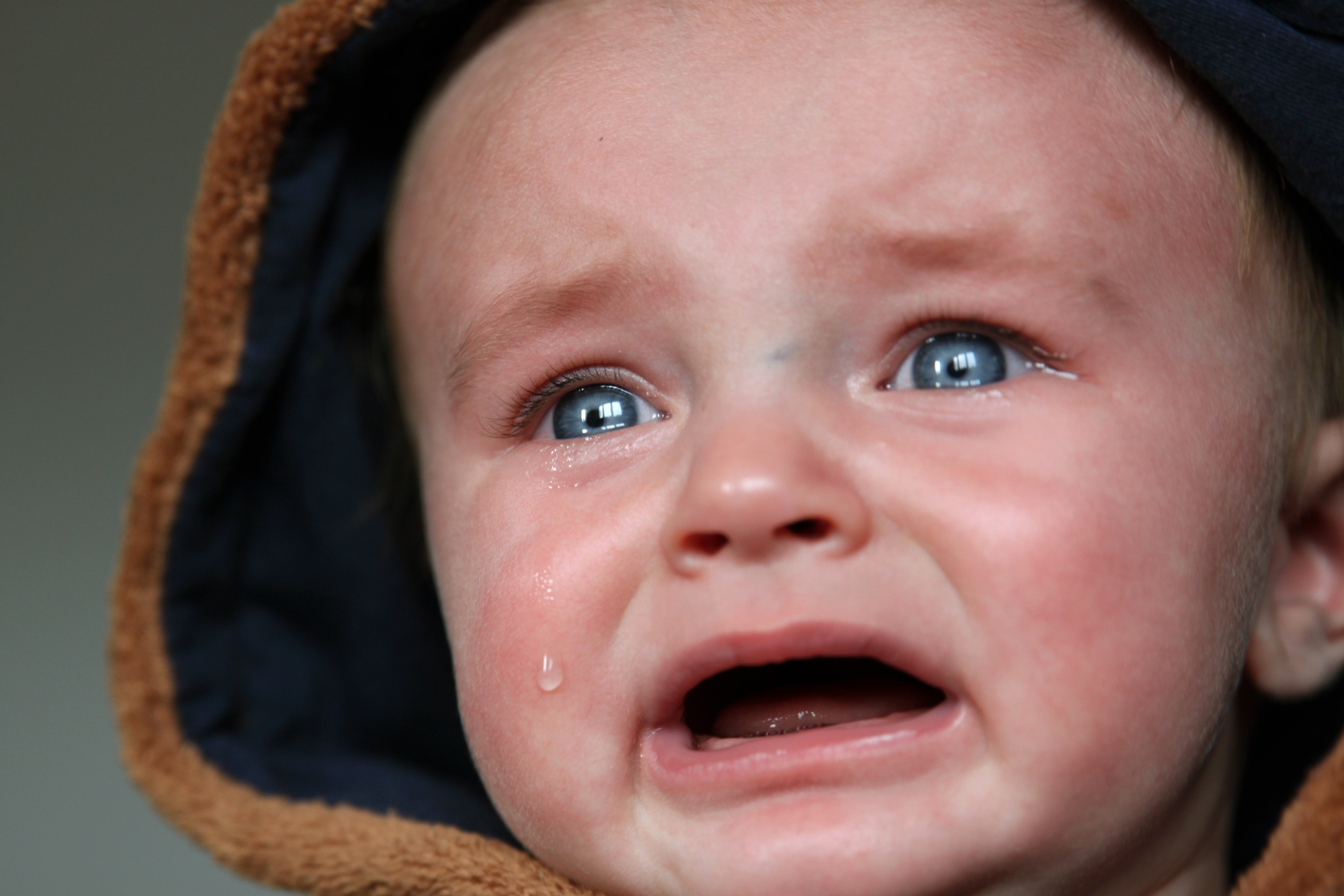 Motivos surrealistas por los que llora un niño