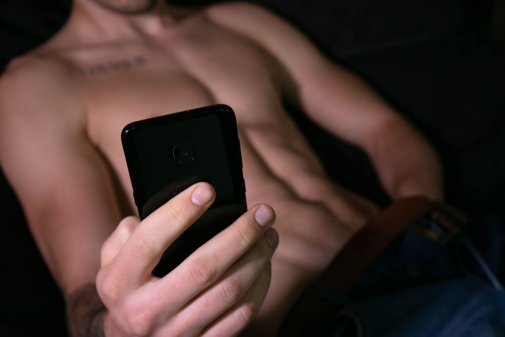 Un actor porno estadounidense intentó ligar conmigo a través de Instagram