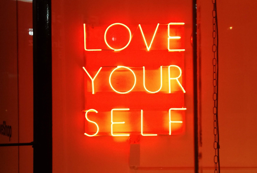 Los 5 mejores tips de amor propio según las Loversizers