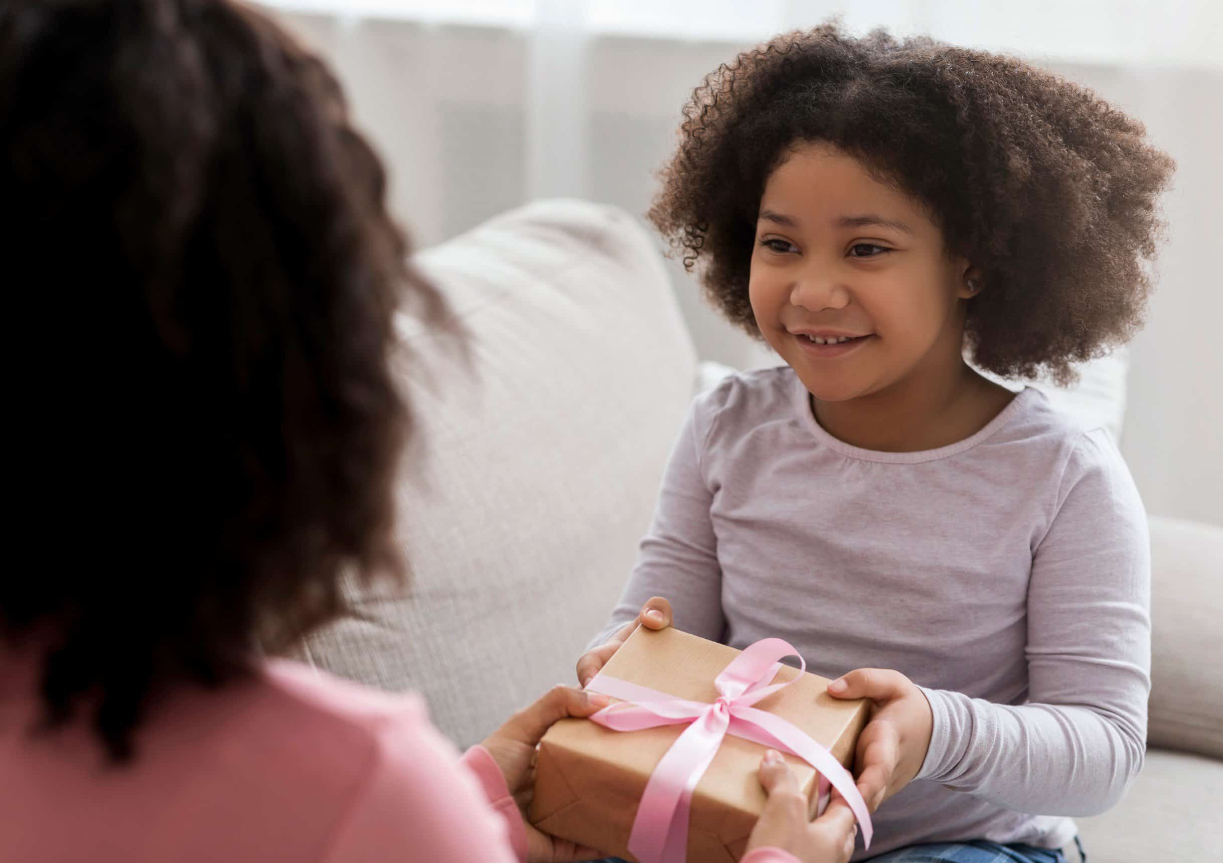 &iquest;Se nos est&aacute; yendo la olla con los regalos del d&iacute;a del padre/madre?