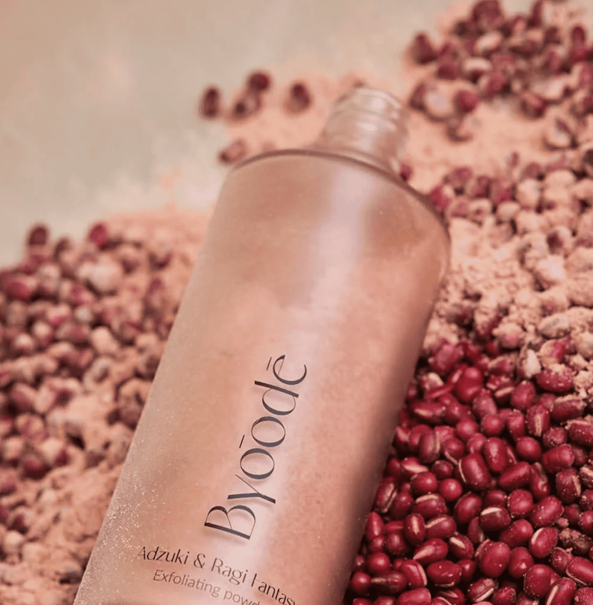 Adzuki Ragi Fantasyde Byoode: el limpiador-exfoliante en polvo que transformar&aacute; tu piel