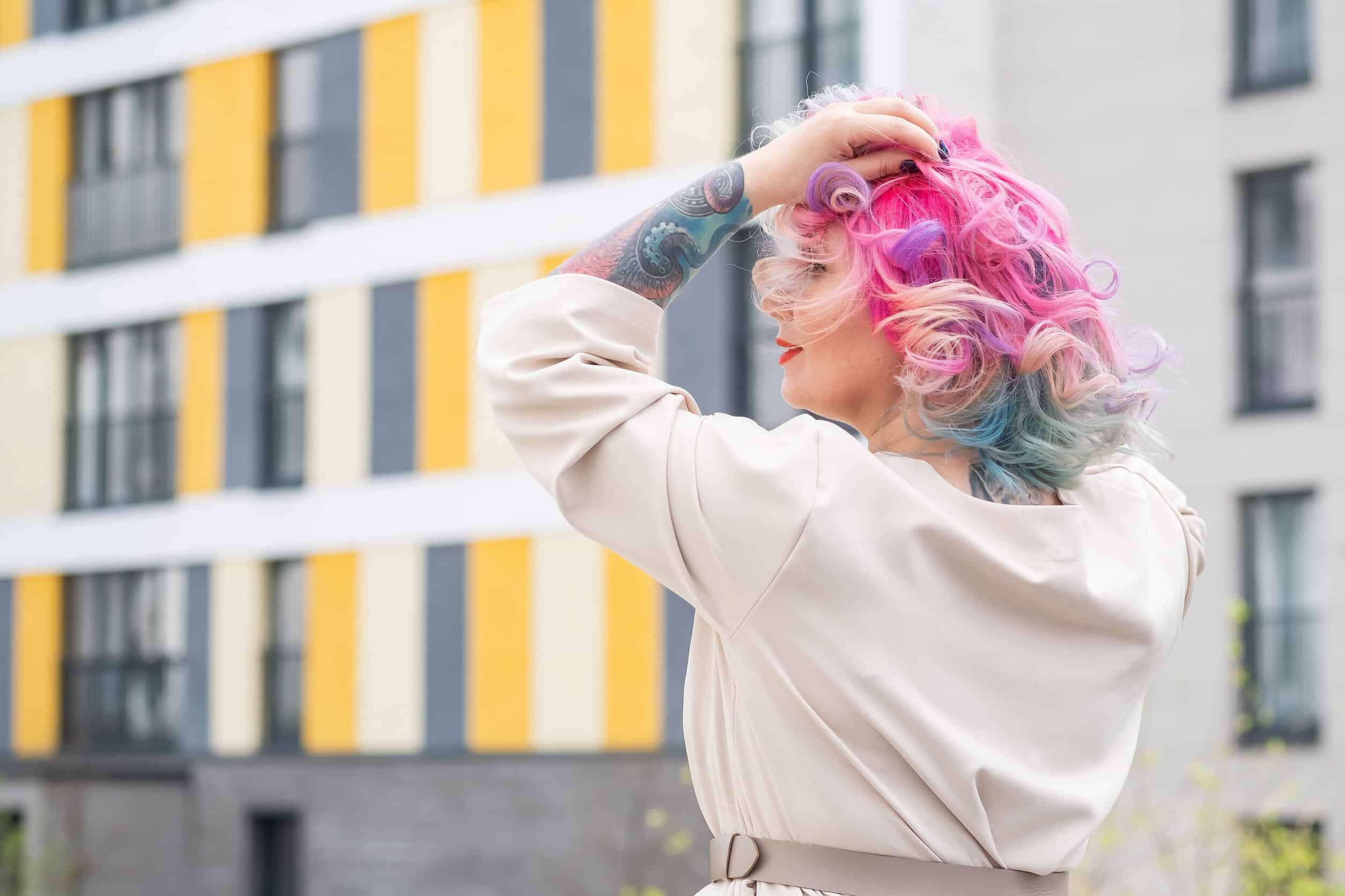 El color de mi pelo no define mi val&iacute;a profesional