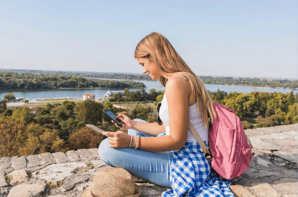 Nada de Estr&eacute;s, Solo Wi-Fi: La Gu&iacute;a de la Chica Perezosa para Mantenerse Conectada en el  Extranjero con eSIM