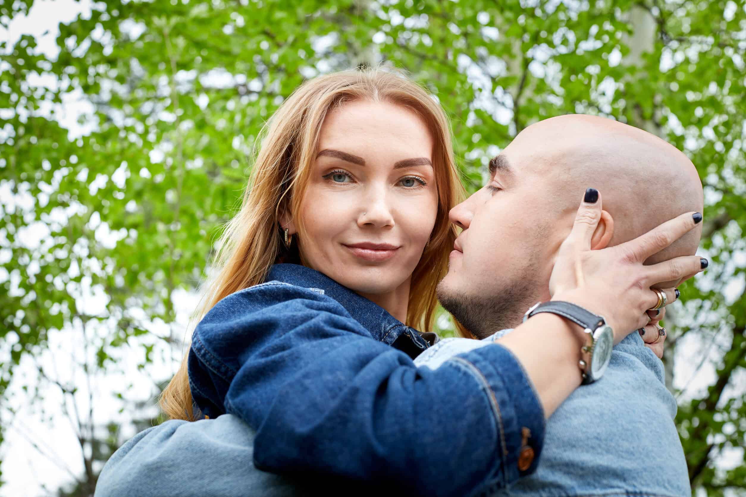 Acept&eacute; un juego entre amigos&hellip; y termin&eacute; con el marido de mi amiga
